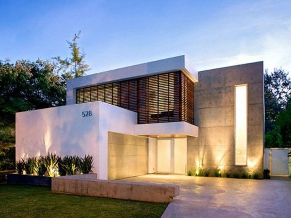 Contemnit Enim Disserendi Eegantiam, Confuse Loquitur